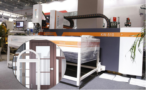 歐式玻璃門(mén)密封發(fā)泡設(shè)備