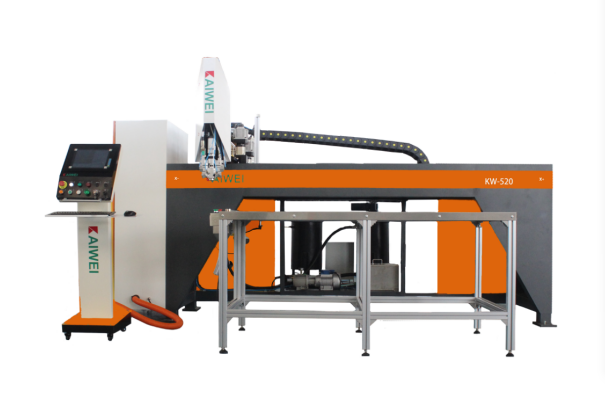 ?聚氨酯PU發(fā)泡密封條的工藝和設(shè)備要求