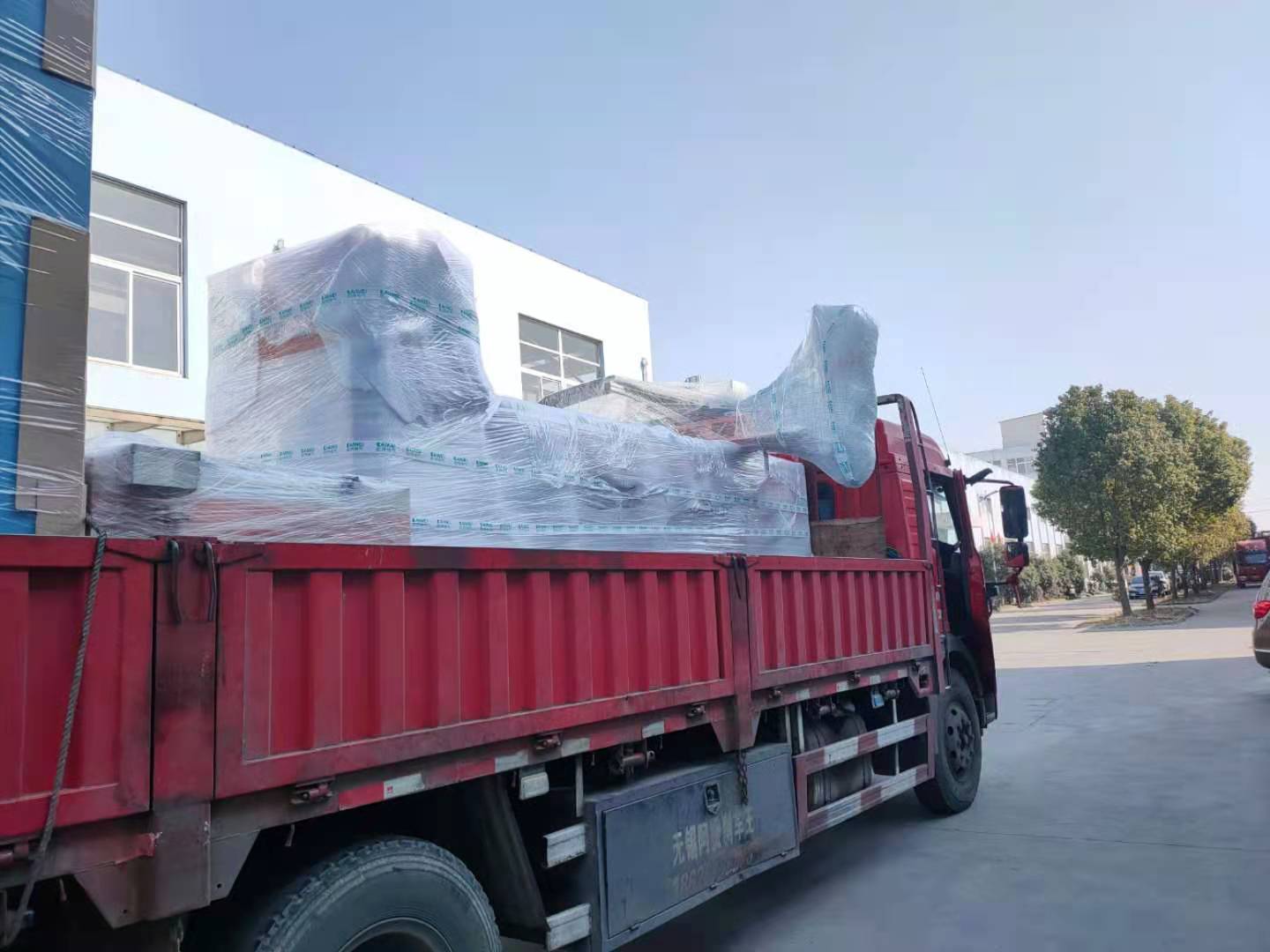 江蘇吳江客戶凈化設(shè)備密封點膠專用涂膠機KW-520C發(fā)貨