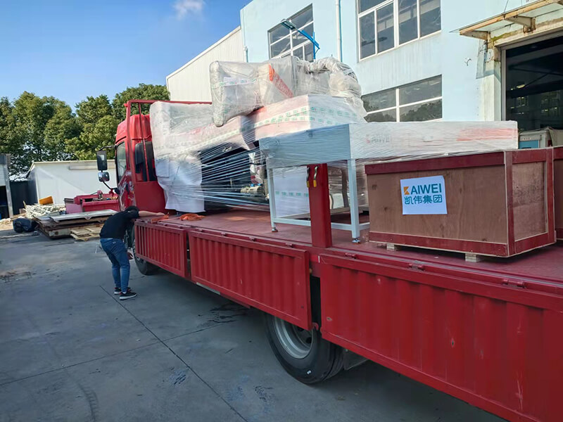 三防燈具密封涂膠機(jī) 聚氨酯防水料 IP67 發(fā)貨浙江寧波